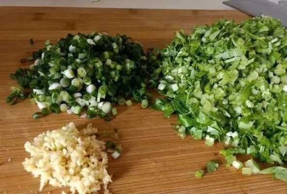 芹菜生姜水饺（芹菜生姜水饺怎么调馅）