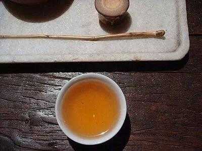 烂嘴能喝生姜茶吗（烂嘴能喝茶叶水吗）-图3