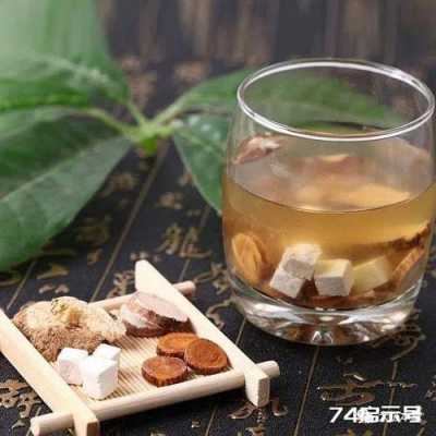 茯苓白术生姜红枣茶功效（茯苓白术生姜红枣茶功效与禁忌）